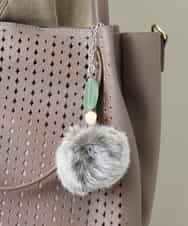 BPSAM11035 MK MICHEL KLEIN BAG(MK ミッシェルクラン バッグ) ラビットファーチャーム グレー