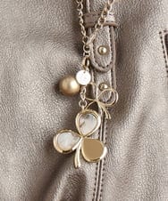 BPSLG05038 MK MICHEL KLEIN BAG(MK ミッシェルクラン バッグ) クローバーチャーム ベージュ
