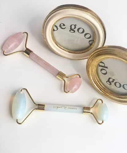 CCYRR20380 LIFE STYLE SELECTION QUARTZ FACIAL ROLLER