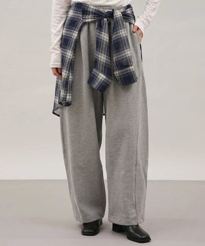 CTLKD01061 TONEA バレルレッグ スウェットパンツ