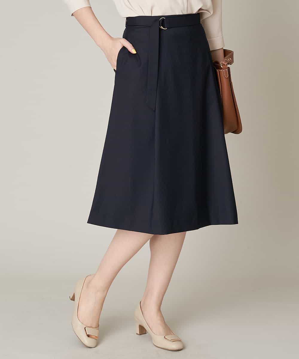 洗濯機で洗える ベルト付きタックフレアスカート ひざ丈スカート Ofuon オフオン イトキンオンラインストア