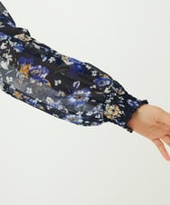 F1BAD01140 MK MICHEL KLEIN(小さいサイズ)(メゾン ドゥ サンク) 【小さいサイズ】クラシックフラワープリント シフォンブラウス/洗濯機で洗える ネイビー