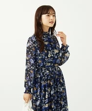 F1BAD01140 MK MICHEL KLEIN(小さいサイズ)(メゾン ドゥ サンク) 【小さいサイズ】クラシックフラワープリント シフォンブラウス/洗濯機で洗える ネイビー