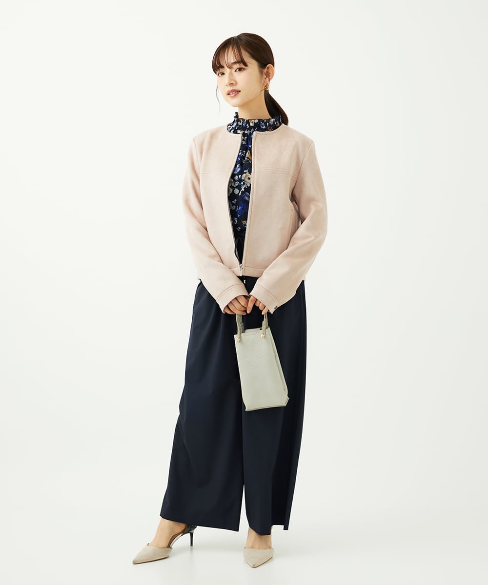 F1BAD01140 MK MICHEL KLEIN(小さいサイズ)(メゾン ドゥ サンク) 【小さいサイズ】クラシックフラワープリント シフォンブラウス/洗濯機で洗える ネイビー