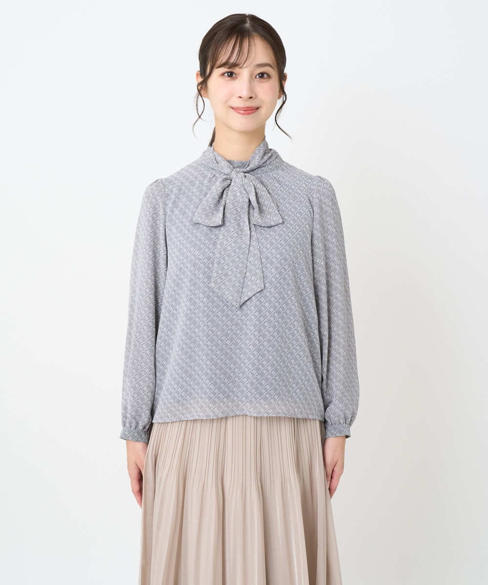 F1BAD04140 MK MICHEL KLEIN(小さいサイズ)(メゾン ドゥ サンク) 【小さいサイズ】チェック柄ボウタイシフォンブラウス/洗濯機で洗える グレー