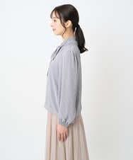 F1BAD04140 MK MICHEL KLEIN(小さいサイズ)(メゾン ドゥ サンク) 【小さいサイズ】チェック柄ボウタイシフォンブラウス/洗濯機で洗える グレー