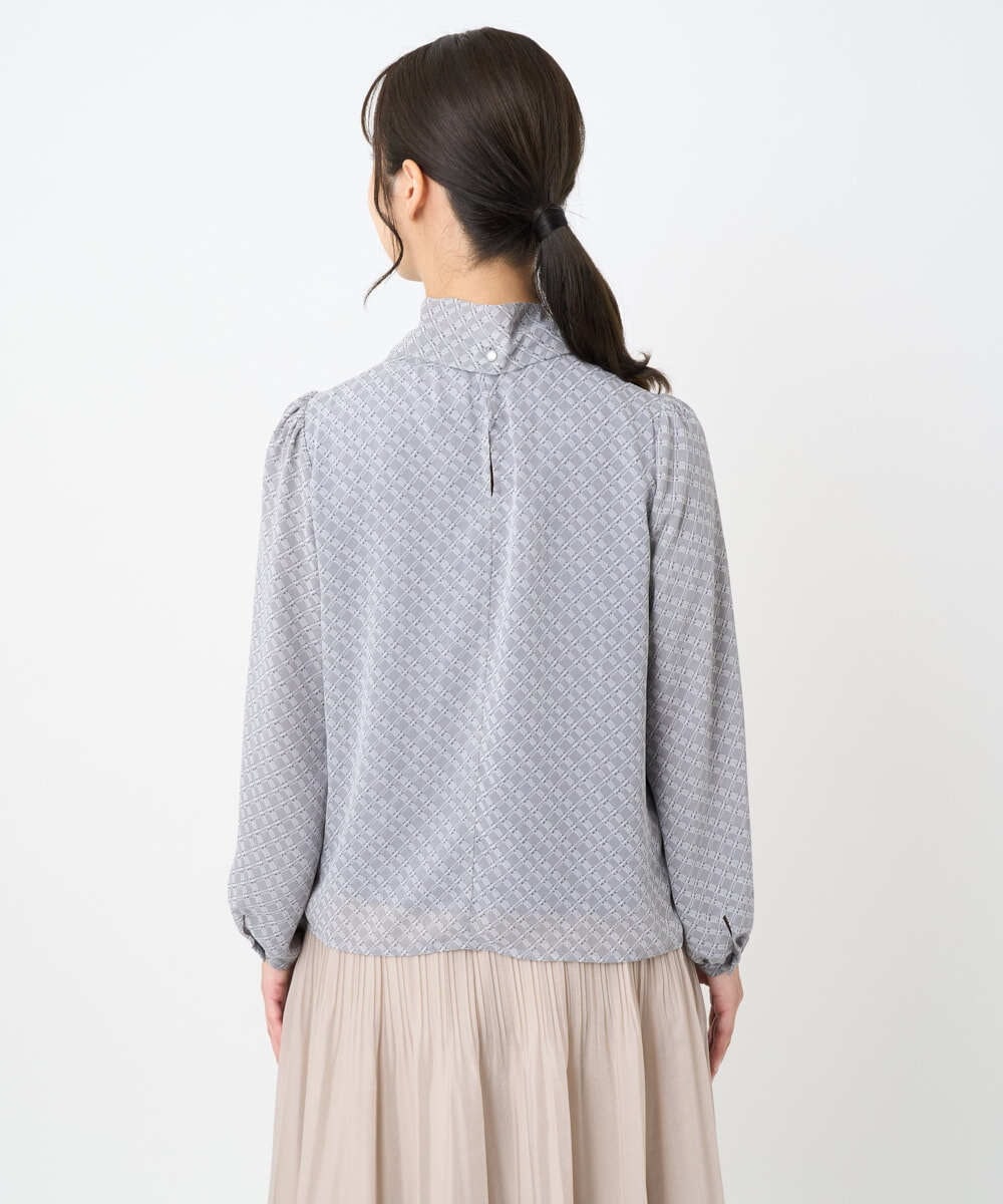 F1BAD04140 MK MICHEL KLEIN(小さいサイズ)(メゾン ドゥ サンク) 【小さいサイズ】チェック柄ボウタイシフォンブラウス/洗濯機で洗える グレー