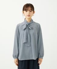 F1BAD35140 MK MICHEL KLEIN(小さいサイズ)(メゾン ドゥ サンク) 【小さいサイズ】ボウタイ付き千鳥柄プリントブラウス/洗濯機で洗える ネイビー