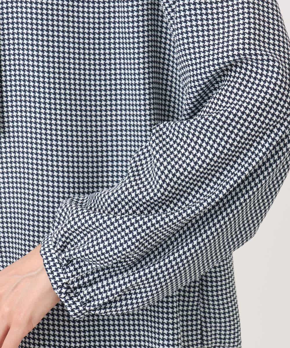 F1BAD35140 MK MICHEL KLEIN(小さいサイズ)(メゾン ドゥ サンク) 【小さいサイズ】ボウタイ付き千鳥柄プリントブラウス/洗濯機で洗える ネイビー