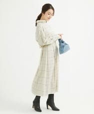 F1BAV56140 MK MICHEL KLEIN(小さいサイズ)(メゾン ドゥ サンク) 【小さいサイズ】ウーリッシュウィンドペンシャツブラウス/洗える アイボリー