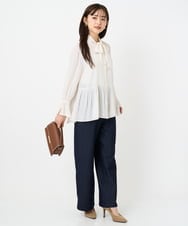 F1BBD57160 MK MICHEL KLEIN(小さいサイズ)(メゾン ドゥ サンク) 【小さいサイズ】パウダーサテン ボウタイブラウス/洗濯機で洗える アイボリー