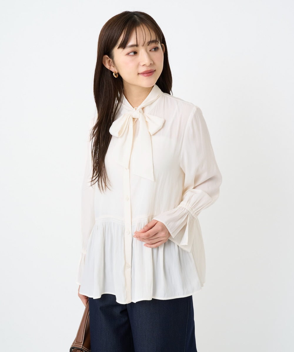 F1BBD57160 MK MICHEL KLEIN(小さいサイズ)(メゾン ドゥ サンク) 【小さいサイズ】パウダーサテン ボウタイブラウス/洗濯機で洗える アイボリー