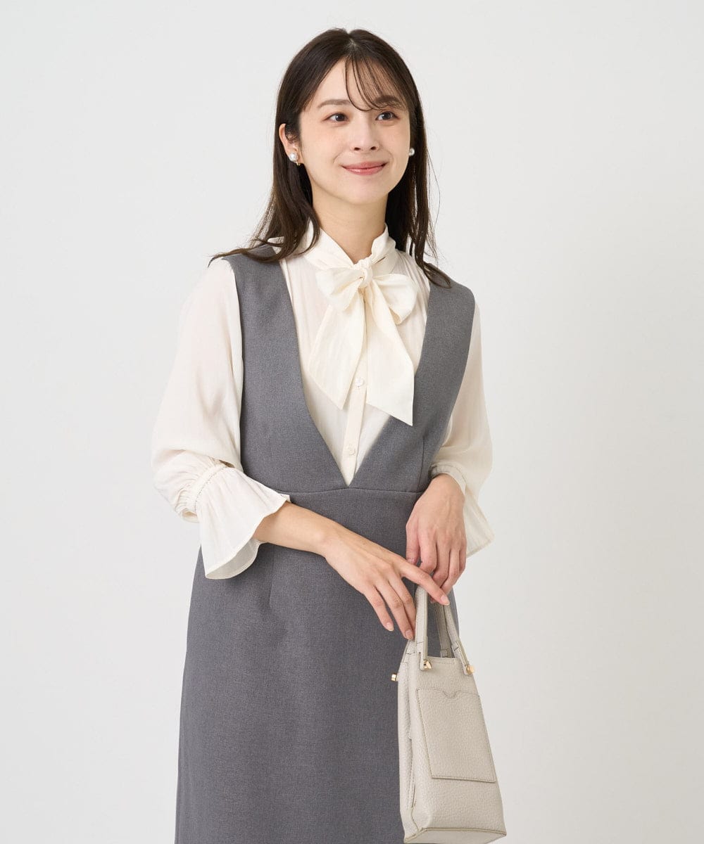 F1BBD57160 MK MICHEL KLEIN(小さいサイズ)(メゾン ドゥ サンク) 【小さいサイズ】パウダーサテン ボウタイブラウス/洗濯機で洗える アイボリー