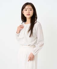 F1BBD58140 MK MICHEL KLEIN(小さいサイズ)(メゾン ドゥ サンク) 【小さいサイズ】ボウタイ風幾何柄ブラウス/洗濯機で洗える アイボリー