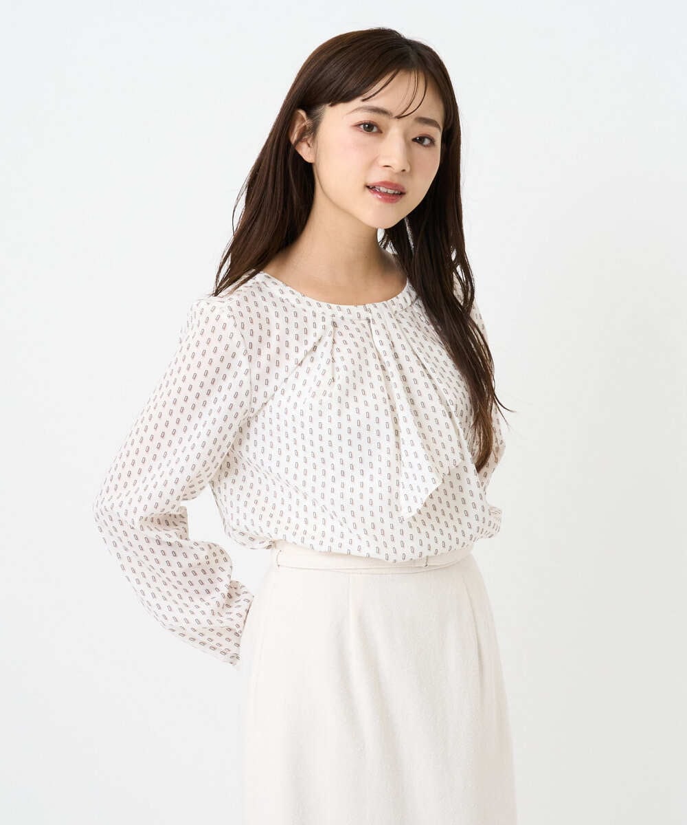 F1BBD58140 MK MICHEL KLEIN(小さいサイズ)(メゾン ドゥ サンク) 【小さいサイズ】ボウタイ風幾何柄ブラウス/洗濯機で洗える アイボリー