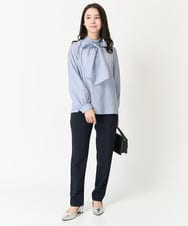 F1BFA02150 MK MICHEL KLEIN(小さいサイズ)(メゾン ドゥ サンク) 【小さいサイズ】ボウタイ付きスタンドカラーブラウス ライトブルー