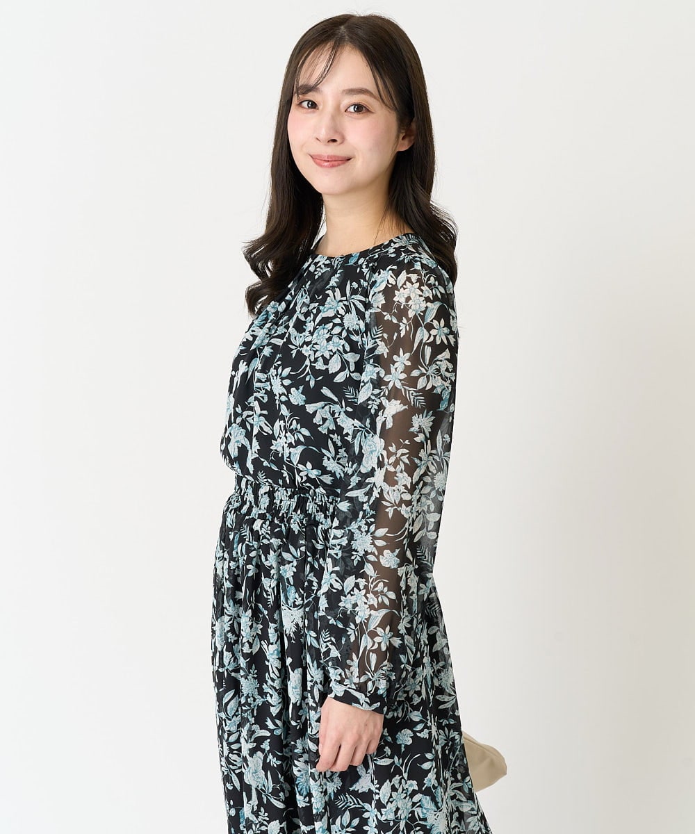 F1BFA07140 MK MICHEL KLEIN(小さいサイズ)(メゾン ドゥ サンク) 【小さいサイズ】花柄シフォンブラウス/洗える アイボリー