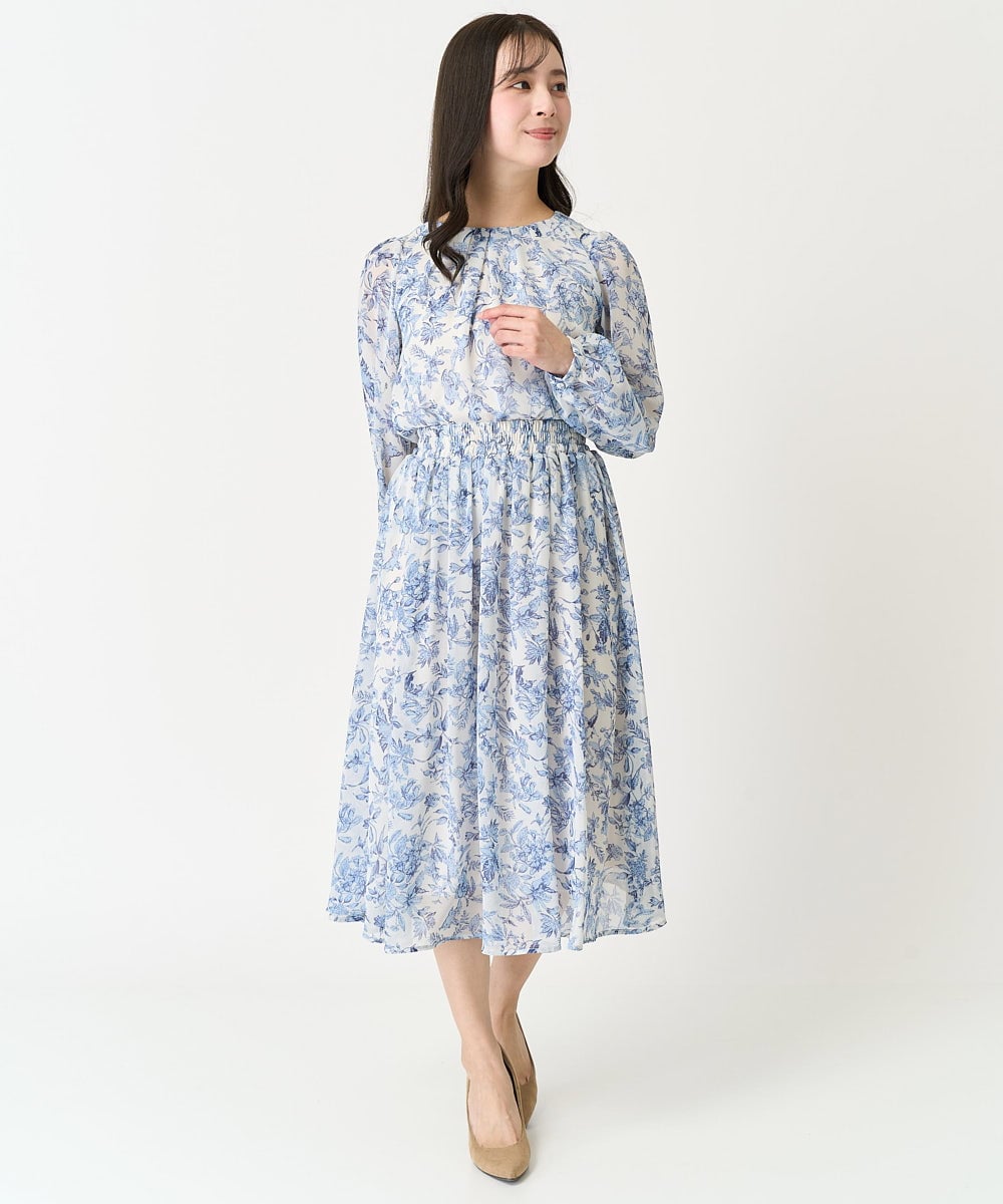 F1BFA07140 MK MICHEL KLEIN(小さいサイズ)(メゾン ドゥ サンク) 【小さいサイズ】花柄シフォンブラウス/洗える アイボリー