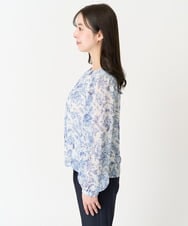 F1BFA07140 MK MICHEL KLEIN(小さいサイズ)(メゾン ドゥ サンク) 【小さいサイズ】花柄シフォンブラウス/洗える アイボリー