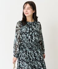 F1BFA07140 MK MICHEL KLEIN(小さいサイズ)(メゾン ドゥ サンク) 【小さいサイズ】花柄シフォンブラウス/洗える ブラック