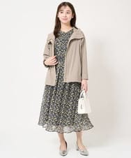 F1BFA09140 MK MICHEL KLEIN(小さいサイズ)(メゾン ドゥ サンク) 【小さいサイズ】ギャザーフリルネック花柄シフォンブラウス/洗える ライトブルー