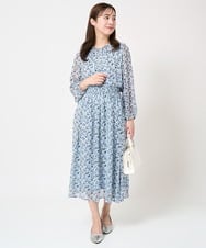 F1BFA09140 MK MICHEL KLEIN(小さいサイズ)(メゾン ドゥ サンク) 【小さいサイズ】ギャザーフリルネック花柄シフォンブラウス/洗える ライトブルー