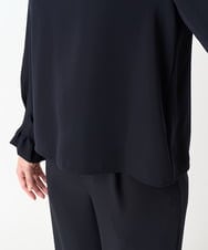 F1BFA24130 MK MICHEL KLEIN(小さいサイズ)(メゾン ドゥ サンク) 【小さいサイズ】タックフリルデザインスリーブブラウス/撥水加工/洗える/セットアップ対応 ネイビー