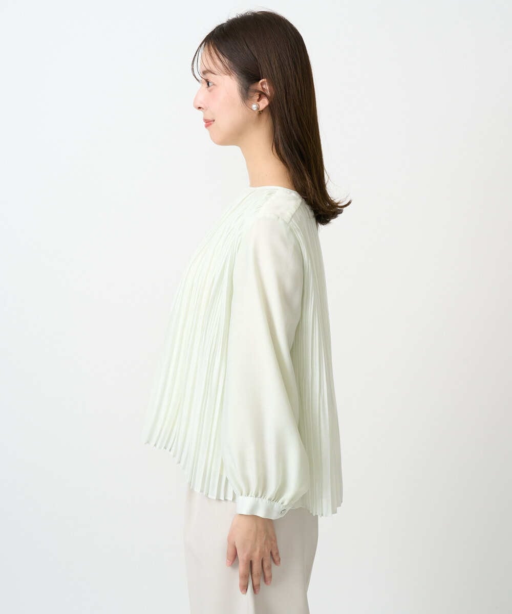 F1BFD12150 MK MICHEL KLEIN(小さいサイズ)(メゾン ドゥ サンク) 【小さいサイズ】プリーツデザインブラウス/洗える ライトグリーン