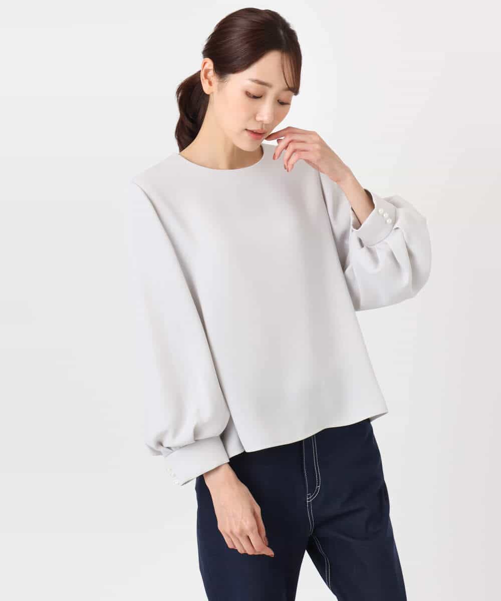 F1BFD14140 MK MICHEL KLEIN(小さいサイズ)(メゾン ドゥ サンク) 【小さいサイズ】ボリュームスリーブブラウス/撥水/防シワ/洗える ライトグレー