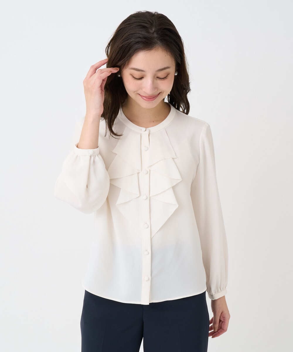 F1BFD68150 MK MICHEL KLEIN(小さいサイズ)(メゾン ドゥ サンク) 【小さいサイズ】ラッフルフリルブラウス/洗濯機で洗える アイボリー