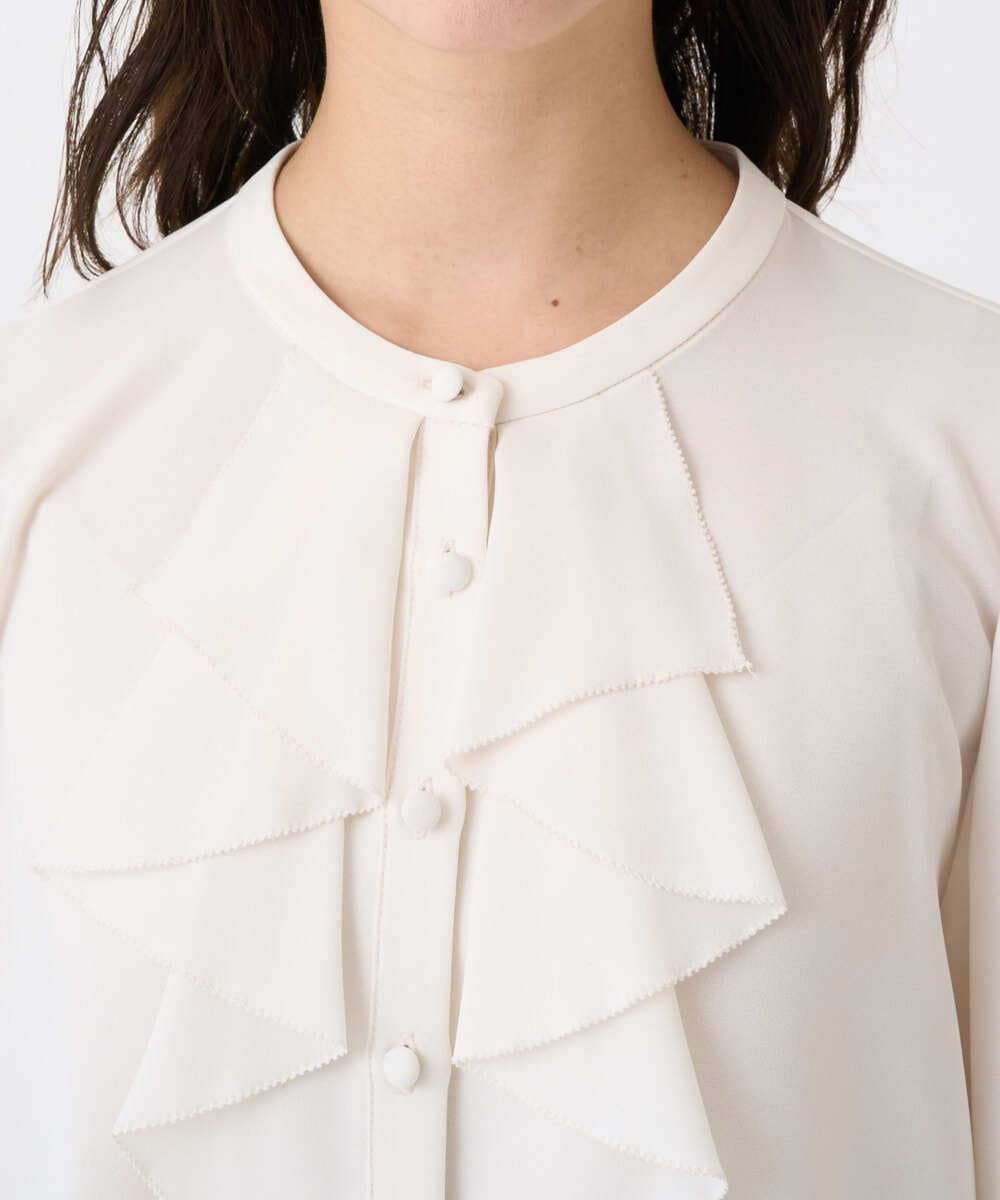 F1BFD68150 MK MICHEL KLEIN(小さいサイズ)(メゾン ドゥ サンク) 【小さいサイズ】ラッフルフリルブラウス/洗濯機で洗える アイボリー