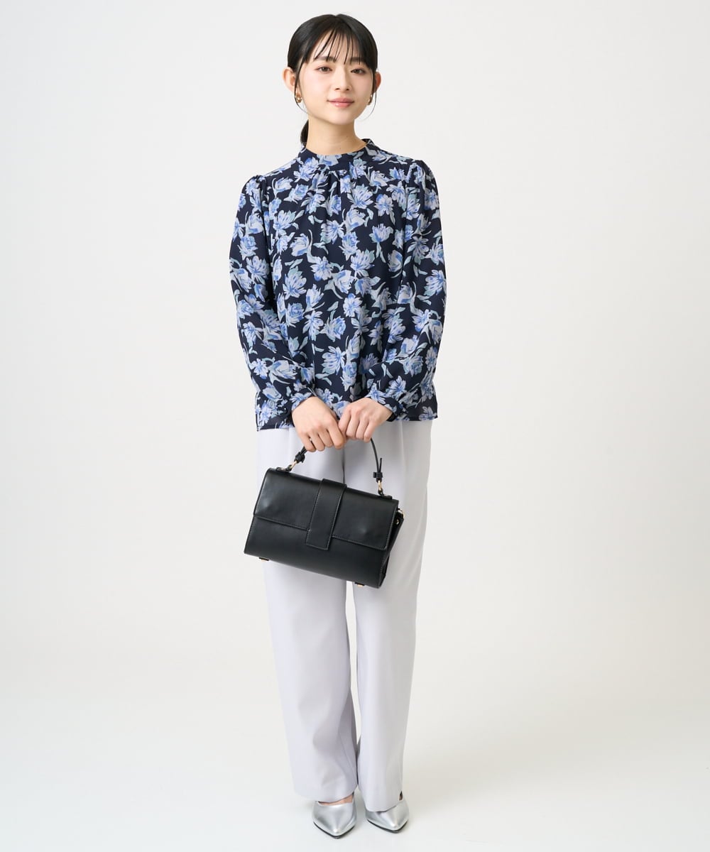 F1BGD01140 MK MICHEL KLEIN(小さいサイズ)(メゾン ドゥ サンク) 【小さいサイズ】ボウタイ付き花柄シフォンブラウス/洗濯機で洗える ミントブルー