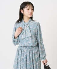 F1BGD01140 MK MICHEL KLEIN(小さいサイズ)(メゾン ドゥ サンク) 【小さいサイズ】ボウタイ付き花柄シフォンブラウス/洗濯機で洗える ミントブルー