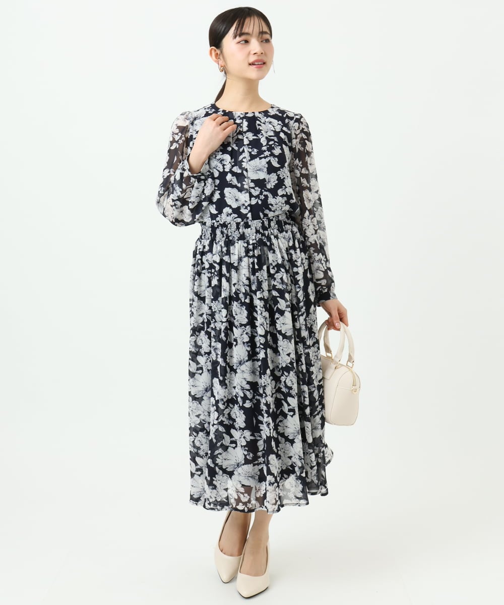 F1BGD03140 MK MICHEL KLEIN(小さいサイズ)(メゾン ドゥ サンク) 【小さいサイズ】花柄シフォンブラウス/洗濯機で洗える ネイビー