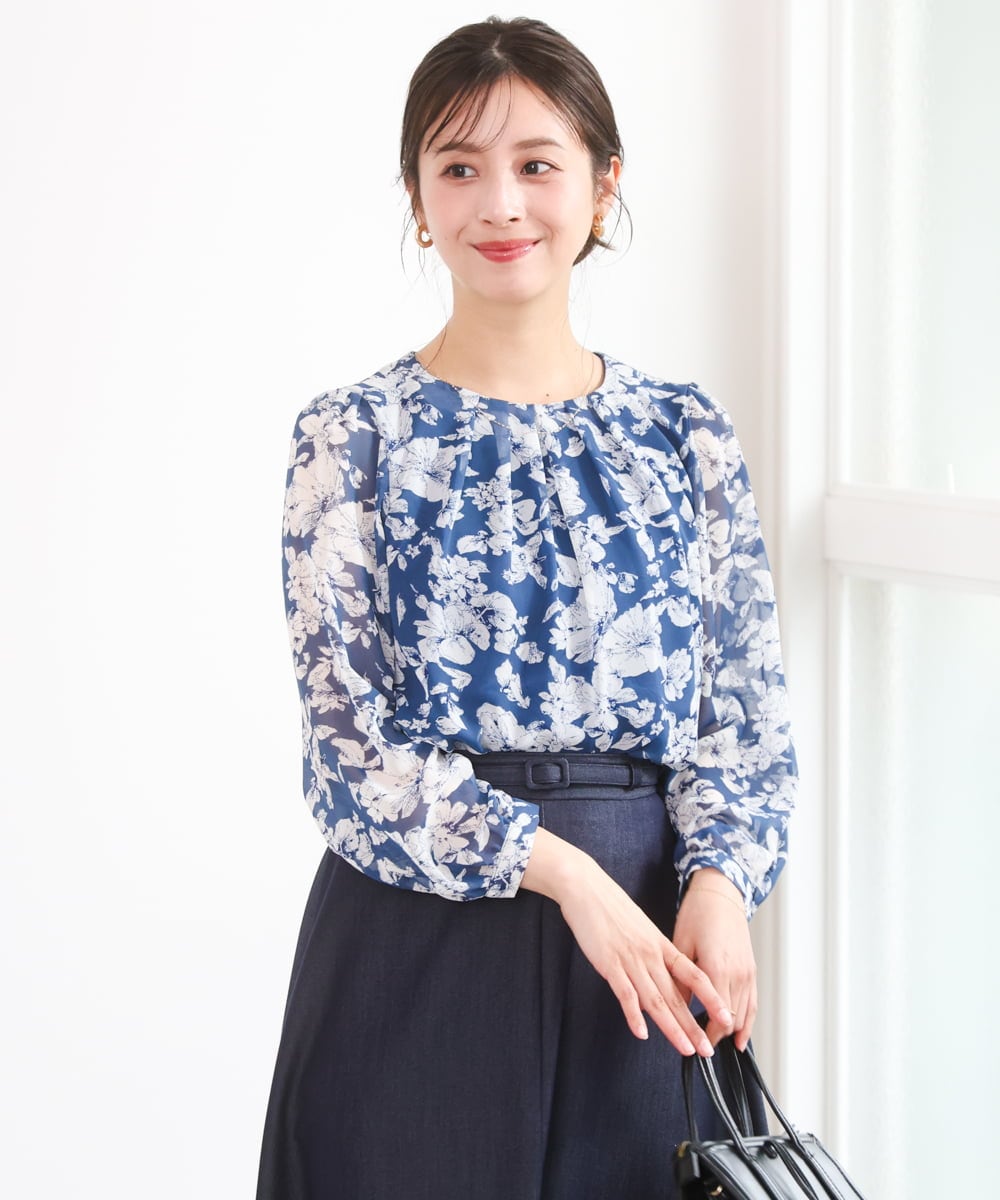 F1BGD03140 MK MICHEL KLEIN(小さいサイズ)(メゾン ドゥ サンク) 【小さいサイズ】花柄シフォンブラウス/洗濯機で洗える ネイビー