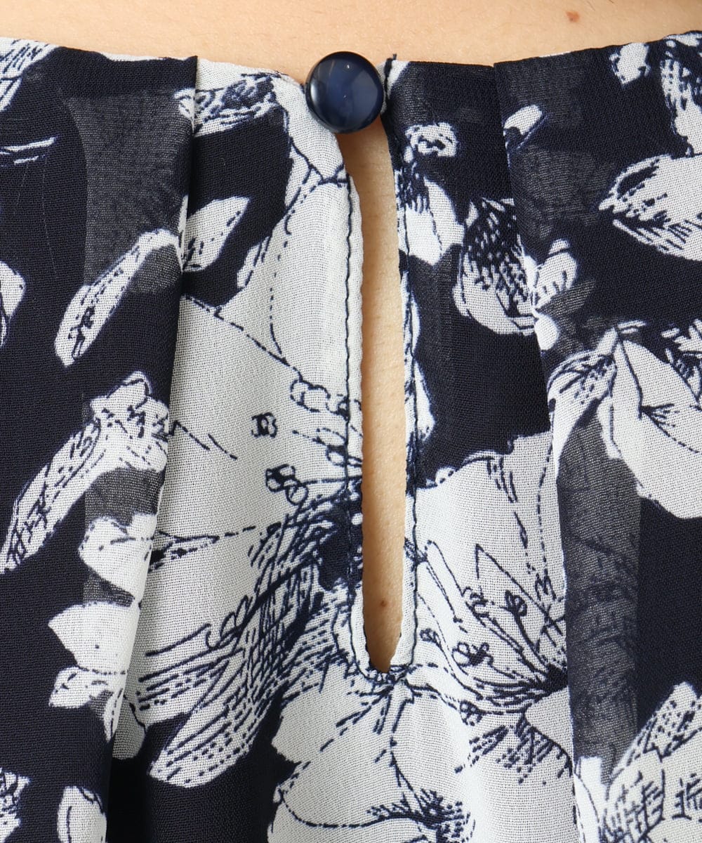 F1BGD03140 MK MICHEL KLEIN(小さいサイズ)(メゾン ドゥ サンク) 【小さいサイズ】花柄シフォンブラウス/洗濯機で洗える ネイビー