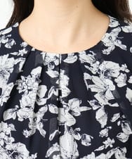 F1BGD03140 MK MICHEL KLEIN(小さいサイズ)(メゾン ドゥ サンク) 【小さいサイズ】花柄シフォンブラウス/洗濯機で洗える ネイビー