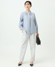 F1BGD21140 MK MICHEL KLEIN(小さいサイズ)(メゾン ドゥ サンク) 【小さいサイズ】幾何柄バンドカラーブラウス/洗濯機で洗える ライトブルー