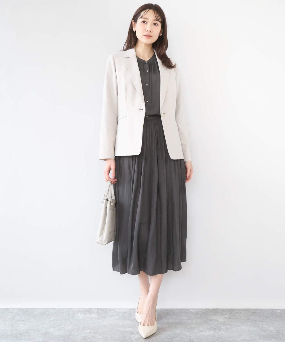 F1BGD35140 MK MICHEL KLEIN(小さいサイズ)(メゾン ドゥ サンク) 【小さいサイズ】バンドカラーサテンブラウス/接触冷感/UVカット/洗える ベージュ