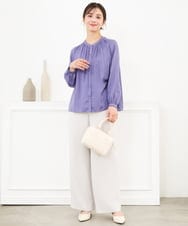 F1BGD35140 MK MICHEL KLEIN(小さいサイズ)(メゾン ドゥ サンク) 【小さいサイズ】バンドカラーサテンブラウス/接触冷感/UVカット/洗える ベージュ