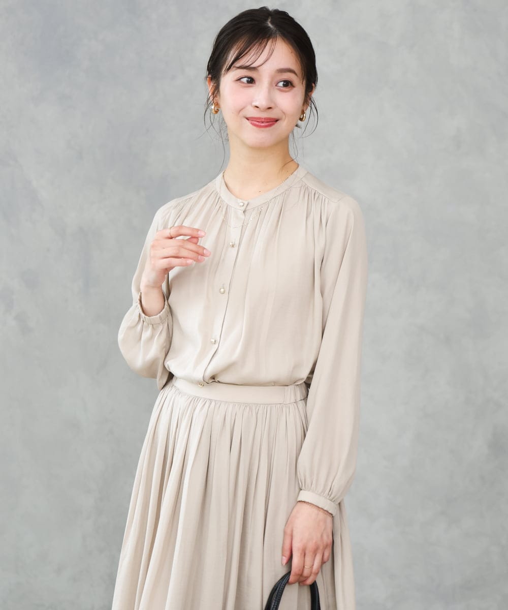 F1BGD35140 MK MICHEL KLEIN(小さいサイズ) 【小さいサイズ】バンドカラーサテンブラウス/接触冷感/UVカット/洗える