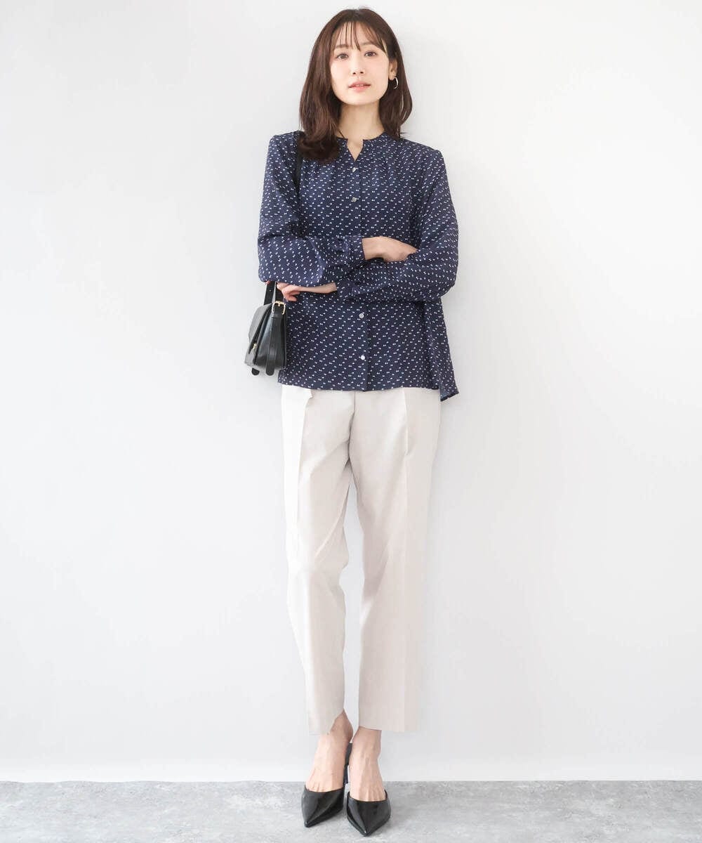 F1BGD39150 MK MICHEL KLEIN(小さいサイズ)(メゾン ドゥ サンク) 【小さいサイズ】ミニトライアングル幾何柄ブラウス/接触冷感/UVカット/洗濯機で洗える アイボリー