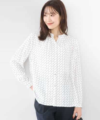 F1BGD39150 MK MICHEL KLEIN(小さいサイズ) 【小さいサイズ】ミニトライアングル幾何柄ブラウス/接触冷感/UVカット/洗濯機で洗える