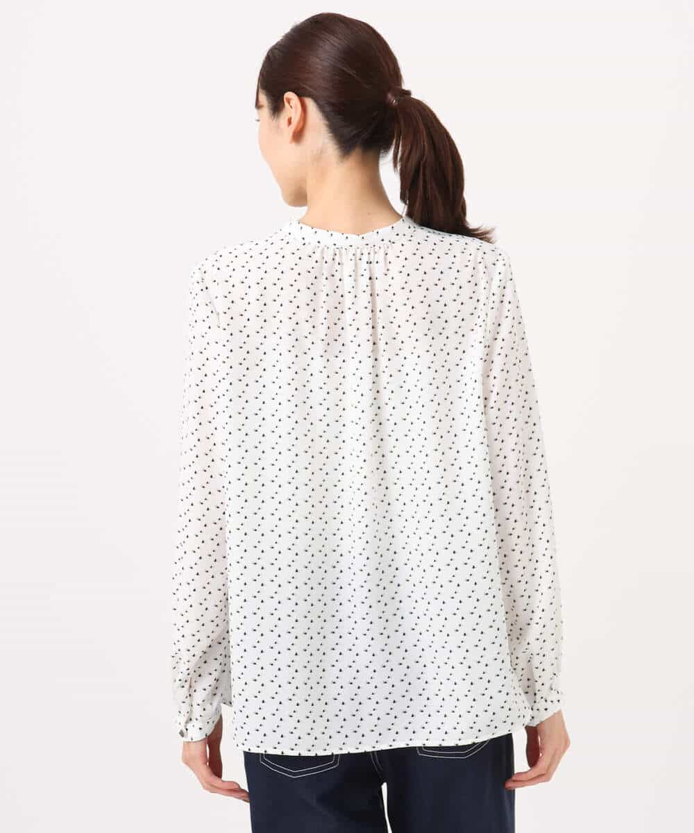 F1BGD39150 MK MICHEL KLEIN(小さいサイズ)(メゾン ドゥ サンク) 【小さいサイズ】ミニトライアングル幾何柄ブラウス/接触冷感/UVカット/洗濯機で洗える アイボリー