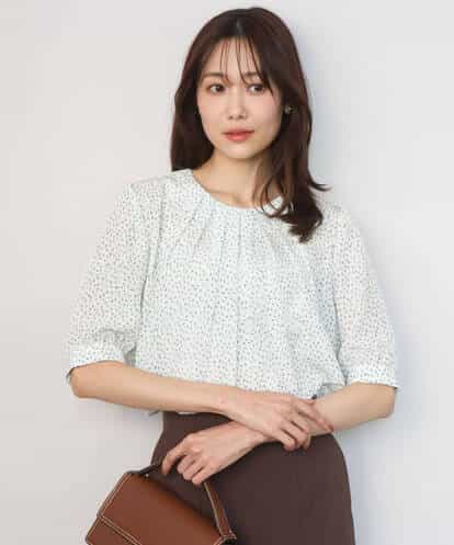 F1BGD42150 MK MICHEL KLEIN(小さいサイズ) 【小さいサイズ】フラワーモチーフプリントブラウス/接触冷感/UVカット/洗濯機で洗える