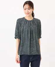 F1BGD42150 MK MICHEL KLEIN(小さいサイズ)(メゾン ドゥ サンク) 【小さいサイズ】フラワーモチーフプリントブラウス/接触冷感/UVカット/洗濯機で洗える アイボリー