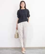 F1BGD45160 MK MICHEL KLEIN(小さいサイズ)(メゾン ドゥ サンク) 【小さいサイズ】[洗える]シアーチェック柄タックスリーブブラウス ライトグレー