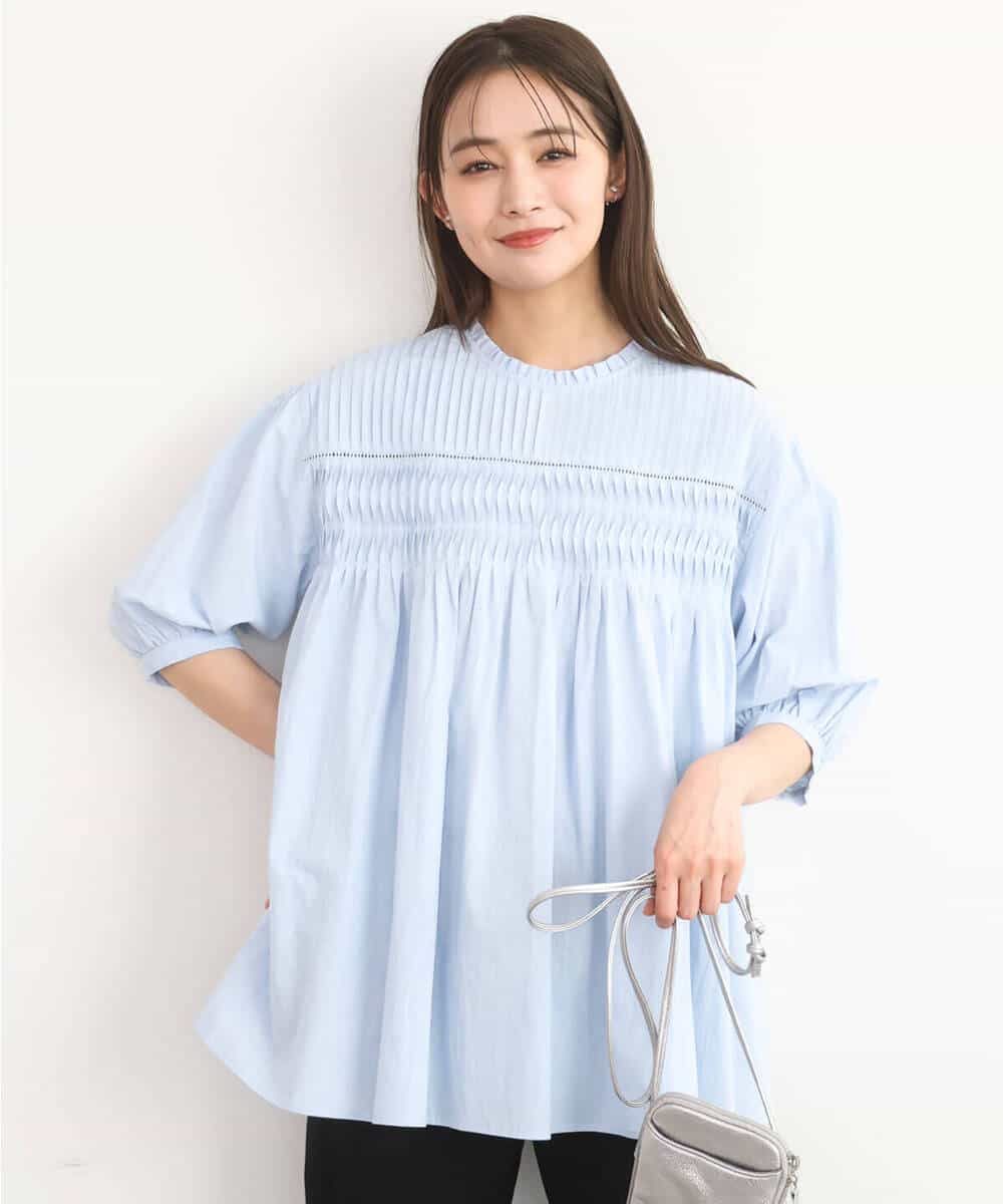 F1BGD48180 MK MICHEL KLEIN(小さいサイズ)(メゾン ドゥ サンク) 【小さいサイズ】コットンピンタックチュニックブラウス/洗える ライトブルー