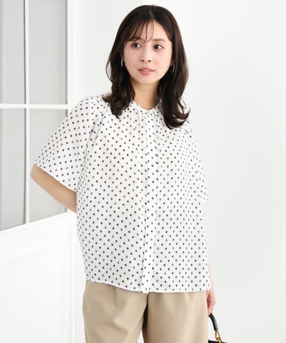 F1BGD51150 MK MICHEL KLEIN(小さいサイズ) 【小さいサイズ】[UVカット/接触冷感/洗濯機で洗える]フレアスリーブ幾何柄ブラウス