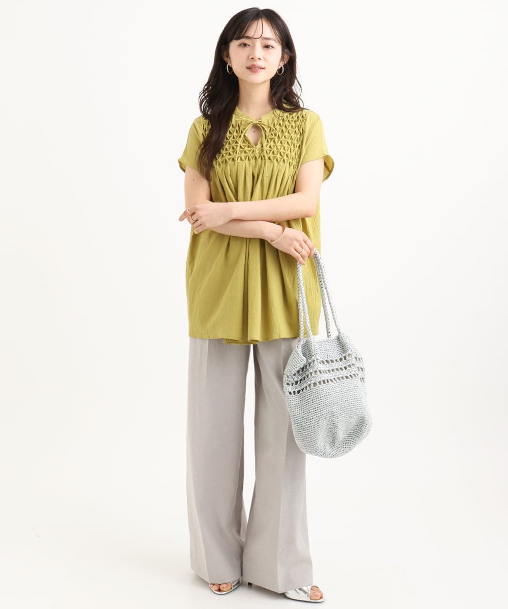F1BGD52170 MK MICHEL KLEIN(小さいサイズ)(メゾン ドゥ サンク) 【小さいサイズ】[洗える]ハンドスモッキングブラウス ホワイト